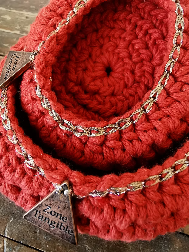 Ensemble de panier vide-poche au crochet en coton et accent cuivre
