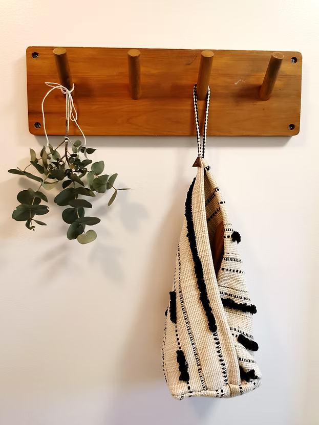Panier sac suspendu ou à poser tissé main vide-poches