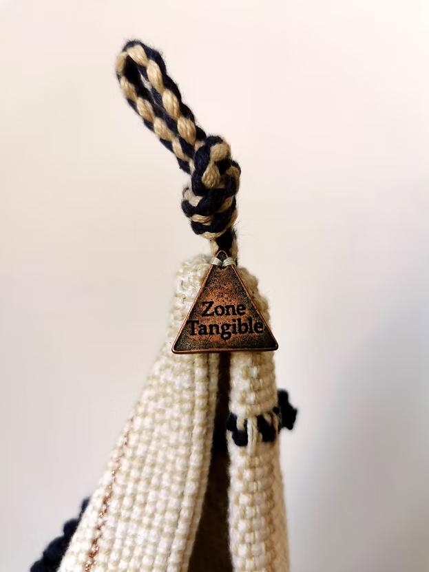 Panier sac suspendu ou à poser tissé main vide-poches