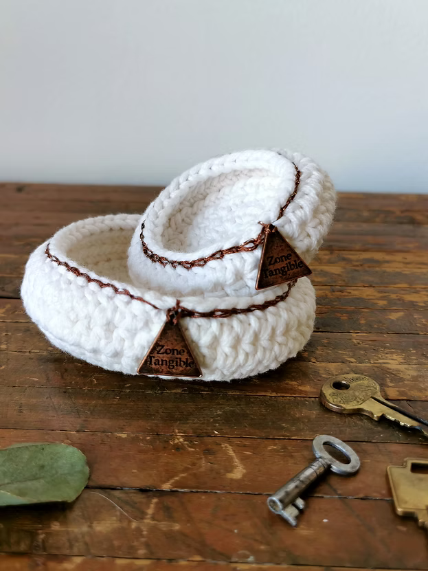 Ensemble de panier vide-poche au crochet en coton et accent cuivre